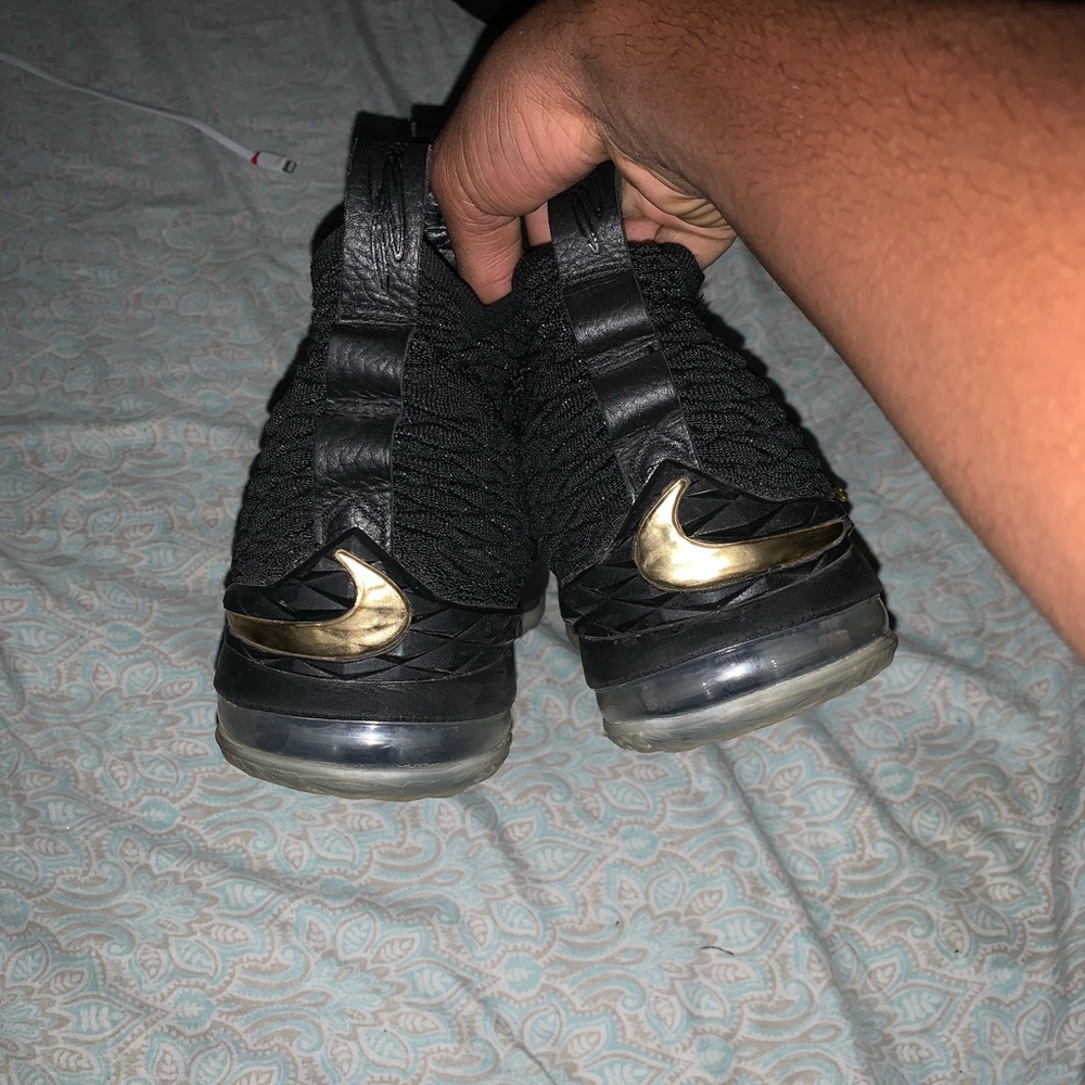 Lebron 15 - image 3